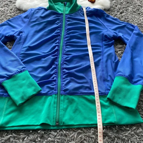 Lululemon Reversible Zip-Up Jacket - Picture 5 of 6